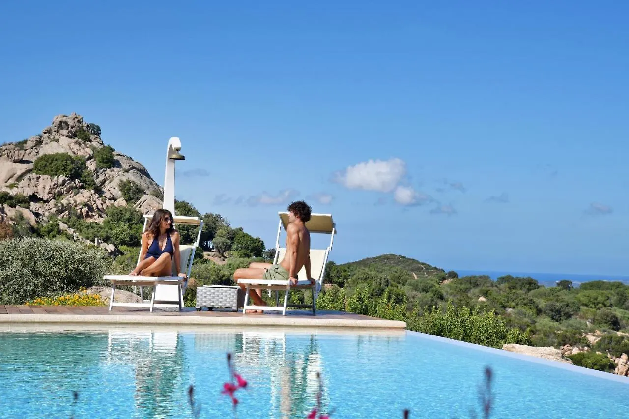 Villa Amaca Piscina A Sfioro Riscaldata Vista Mozzafiato Sulla Costa,Sauna, Area Fitness Cannigione 0*,  Italy
