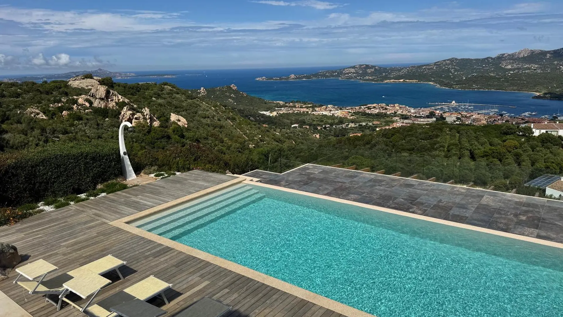 Villa Amaca Piscina A Sfioro Riscaldata Vista Mozzafiato Sulla Costa,Sauna, Area Fitness Cannigione Italy